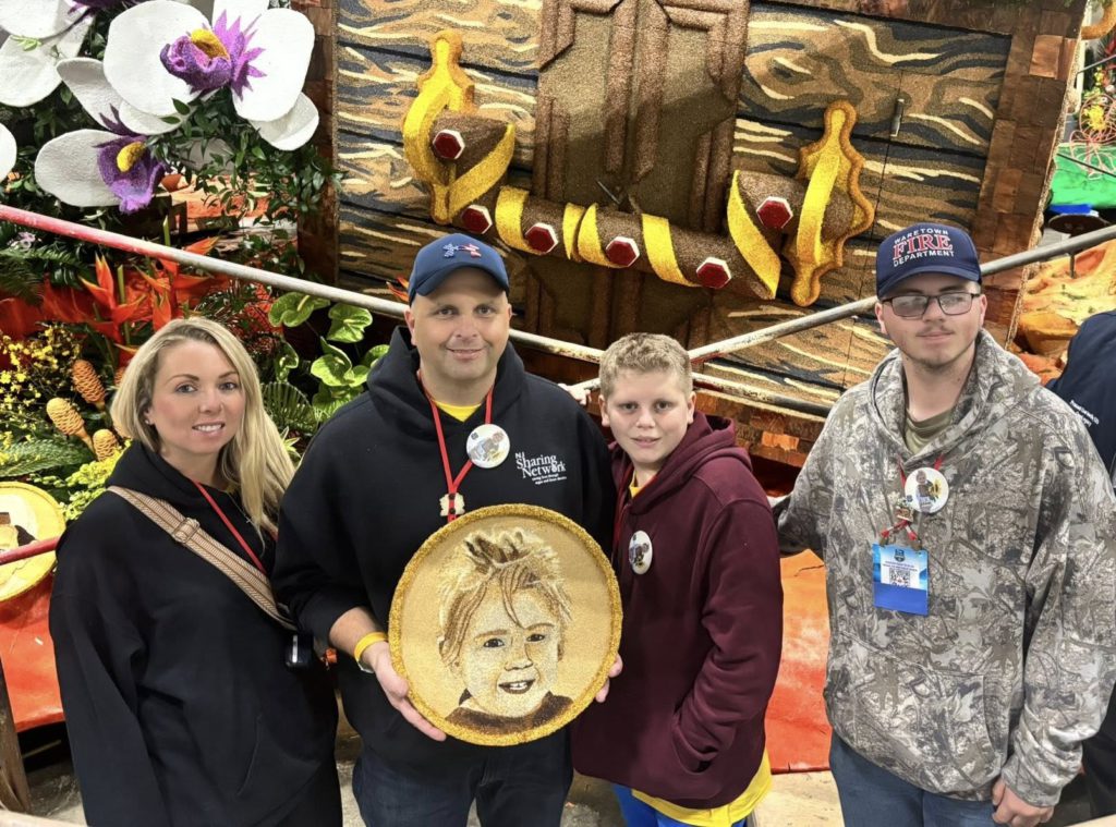 The current image has no alternative text. The file name is: 2026-Rose-Parade-Lily-James-Floragraph-1.jpg